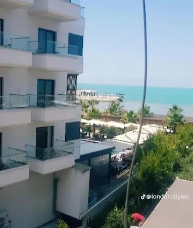شقة Mateo